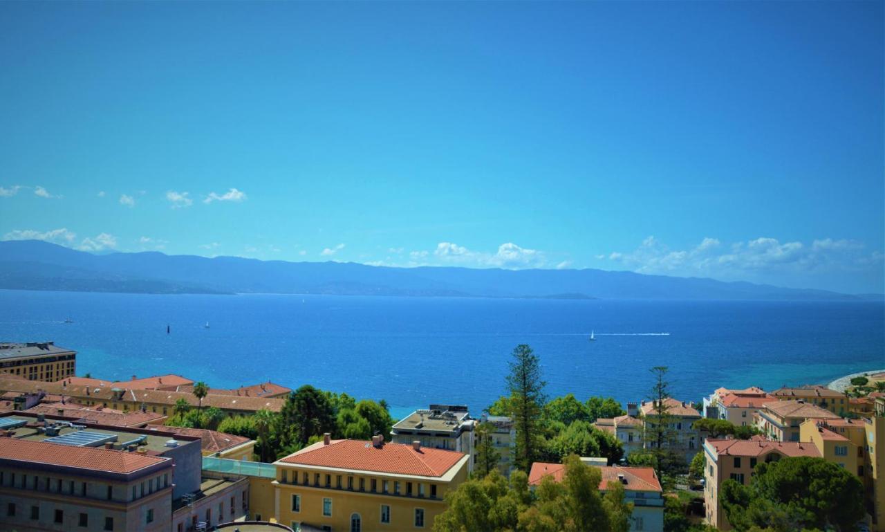 Grand T2 Standing Ajaccio Proche Centre Et Plages Vue Panoramique Parking Prive المظهر الخارجي الصورة