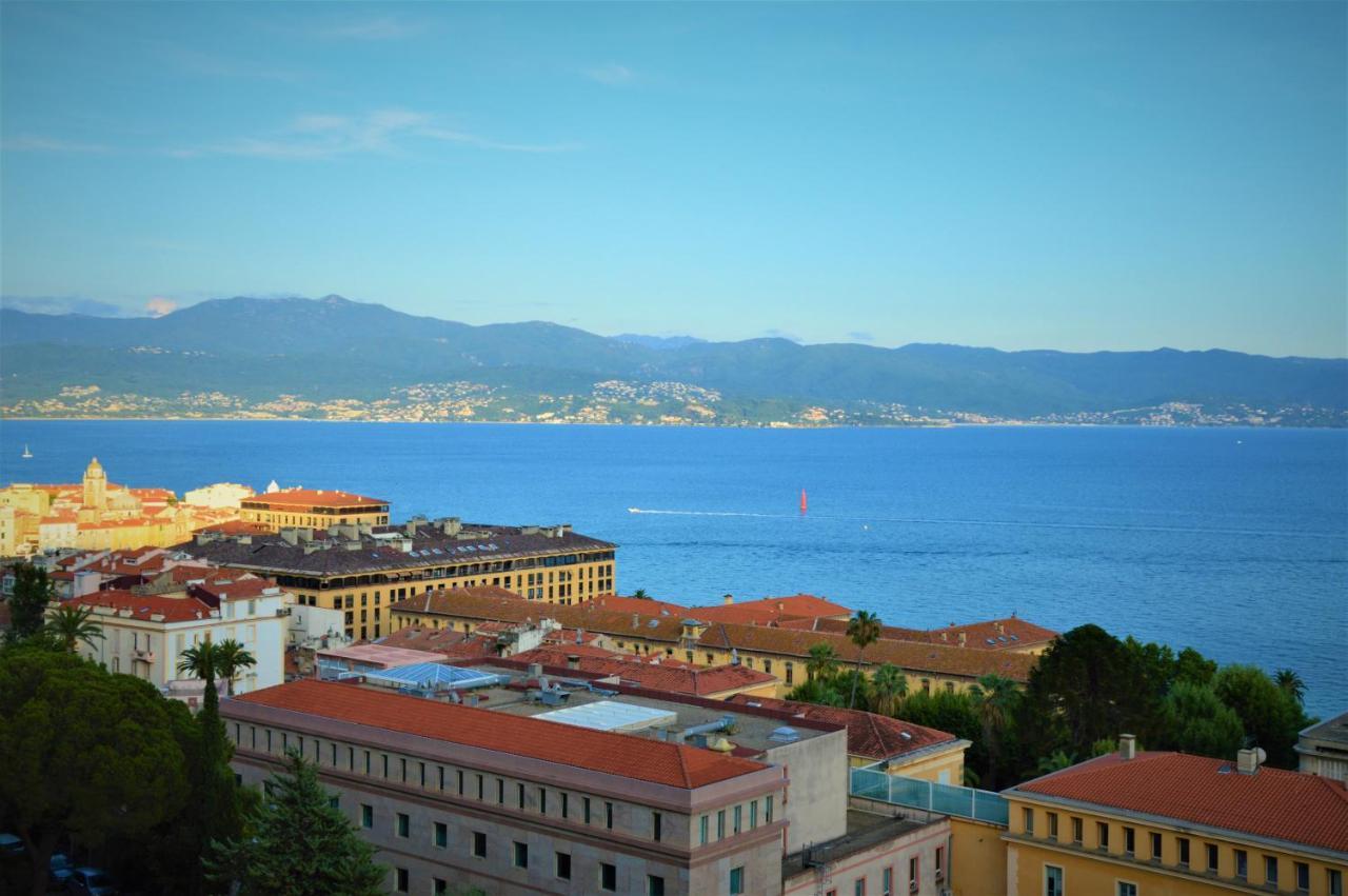 Grand T2 Standing Ajaccio Proche Centre Et Plages Vue Panoramique Parking Prive المظهر الخارجي الصورة